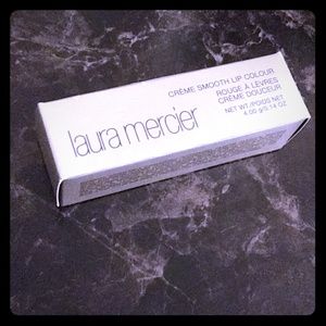 Laura Mercier Creme Lipstick